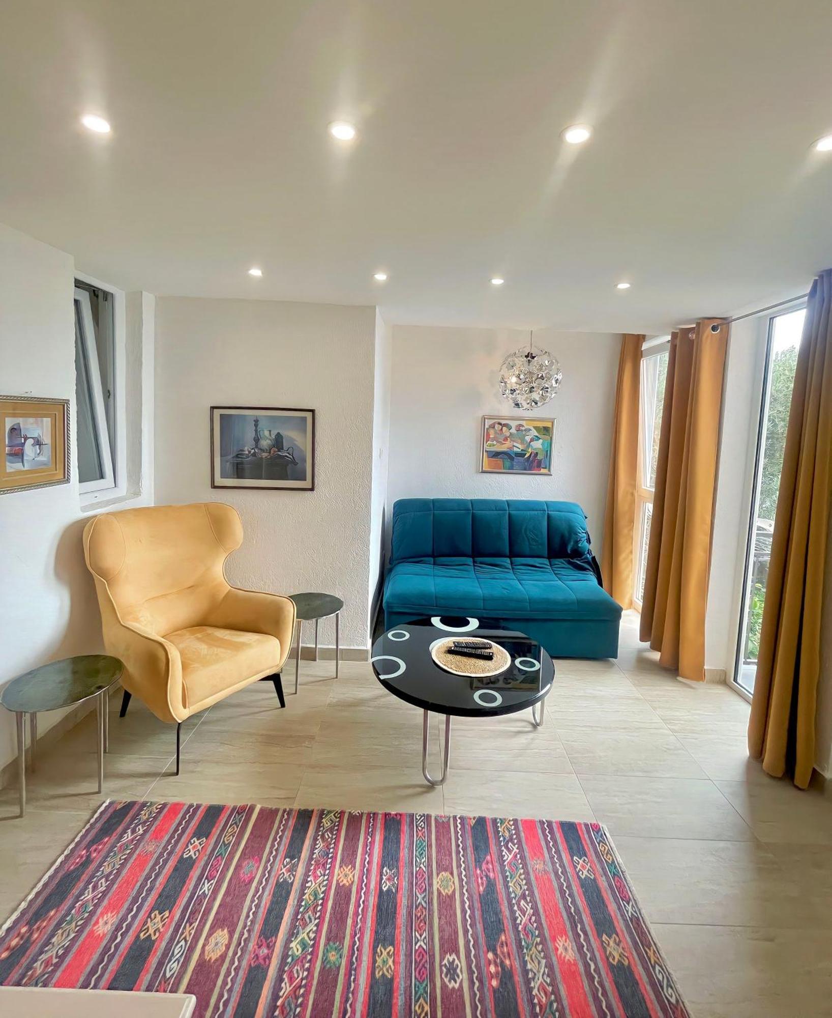 Apartments Kentera Lux Sveti Stefan Cameră foto