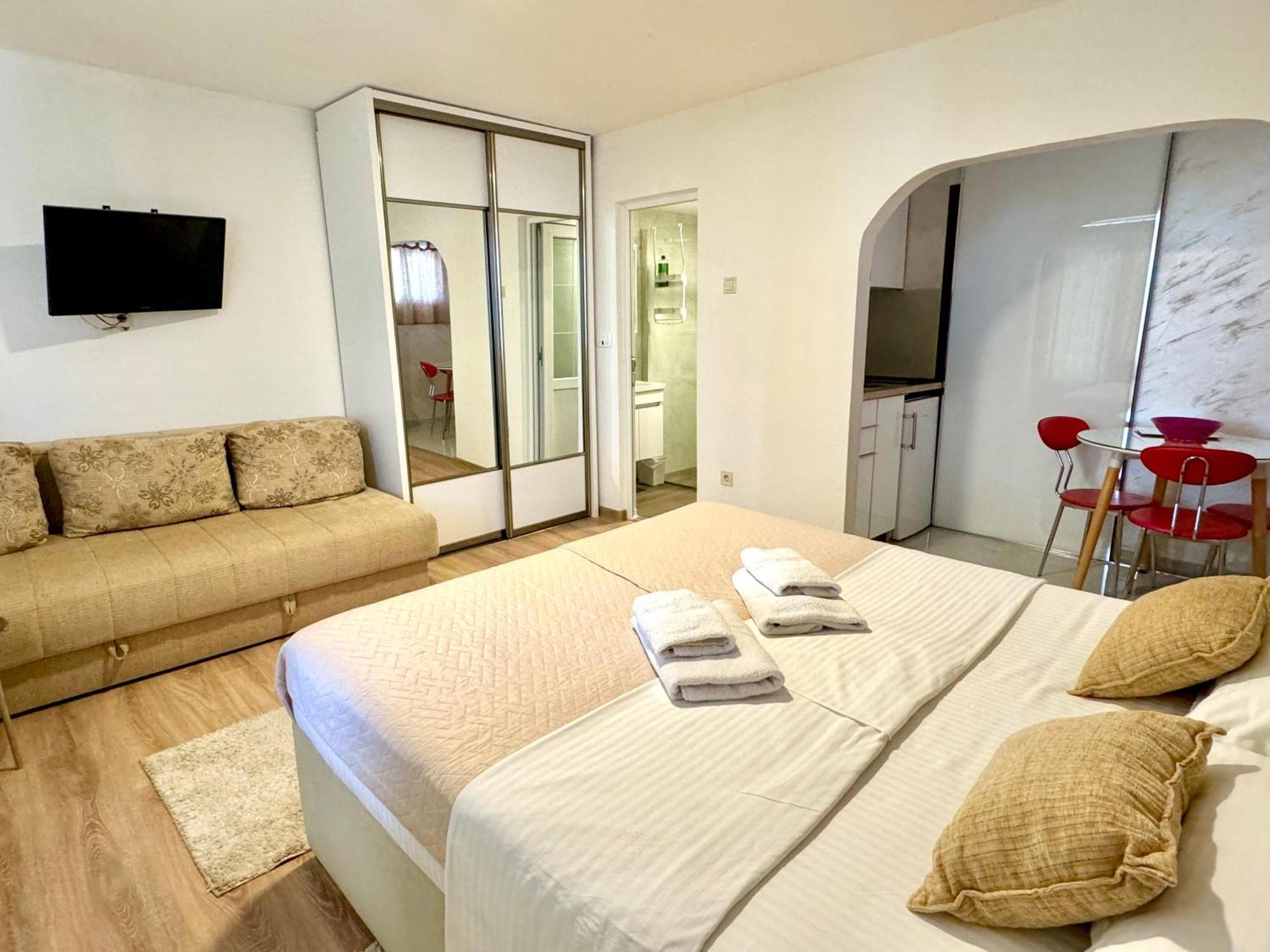 Apartments Kentera Lux Sveti Stefan Cameră foto